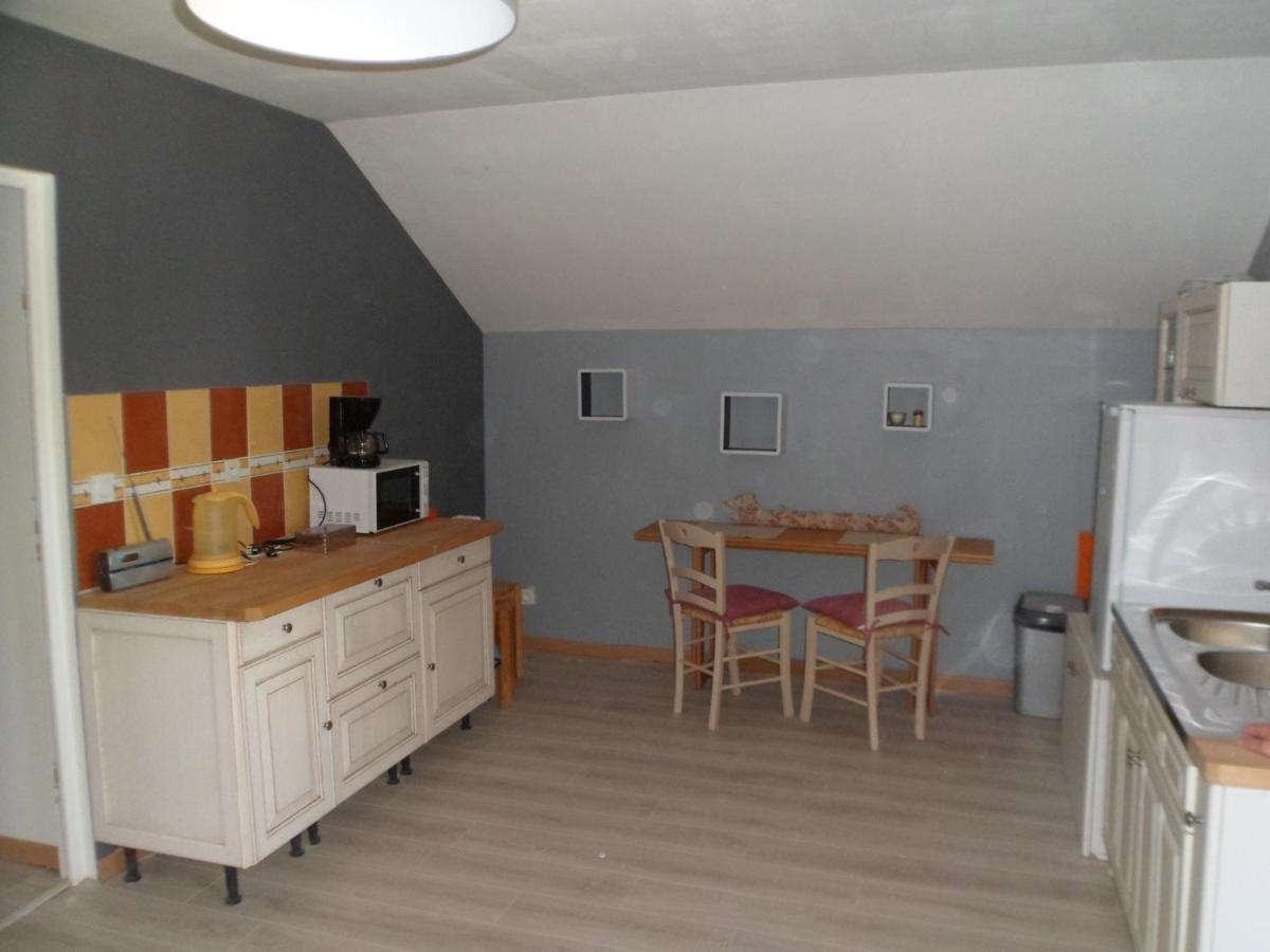 L'Etape De St Hilaire La Gravelle Bed & Breakfast Saint-Hilaire-la-Gravelle Eksteriør bilde